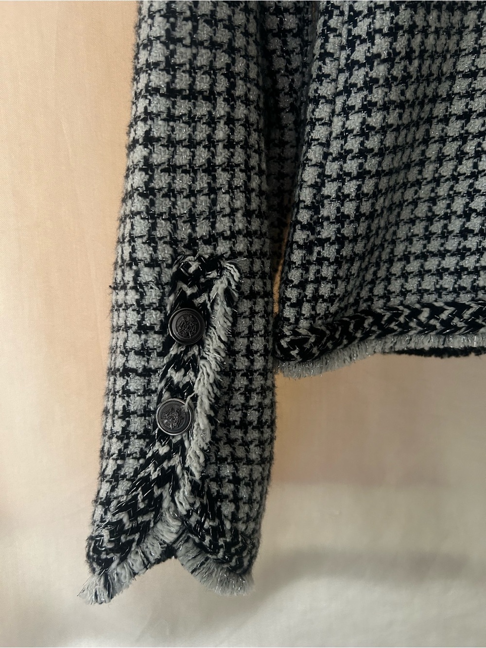 Black & White Tweed Collarless Jacket with Frayed edge detailing - Picture 8 of 17